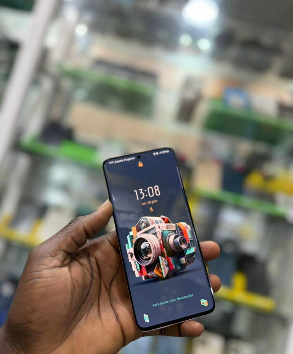 Smartphone élégant Android