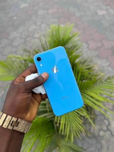 iPhone XR Bleu