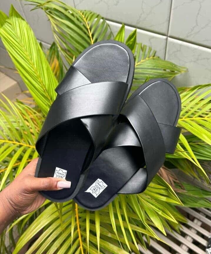 Chaussons en cuir élégants