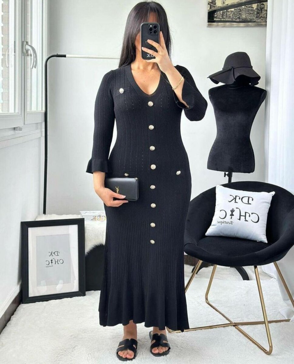 Robe longue disponible
