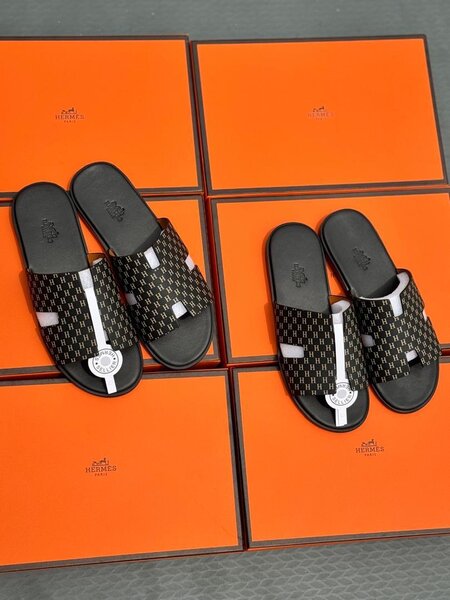 Mules élégantes en cuir