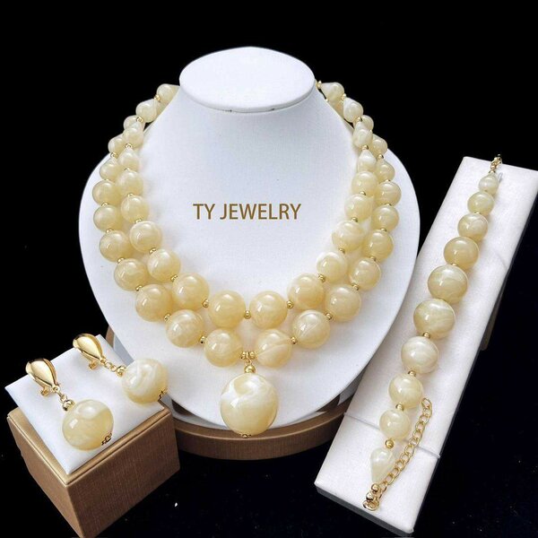 Parure Collier Perles Élégantes