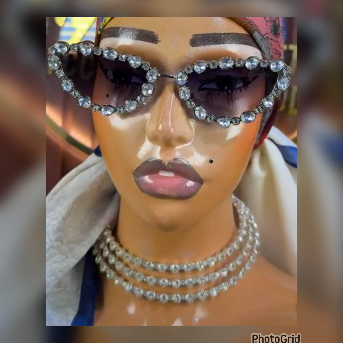 Sandales en tissu coloré