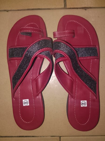 Sandales confortables rouges