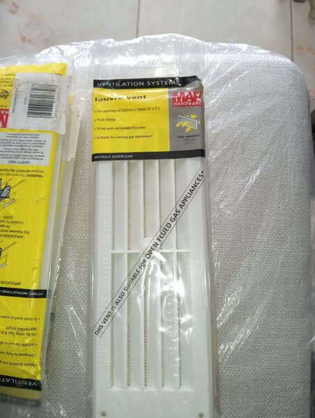 Grille de ventilation réglable