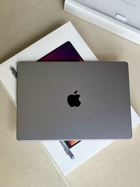 MacBook Pro 14'' 2023 - Neuf