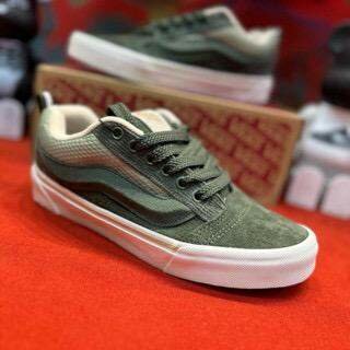 Vans Knu