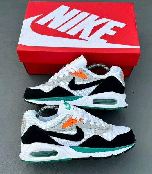 Nike Air Max Classique
