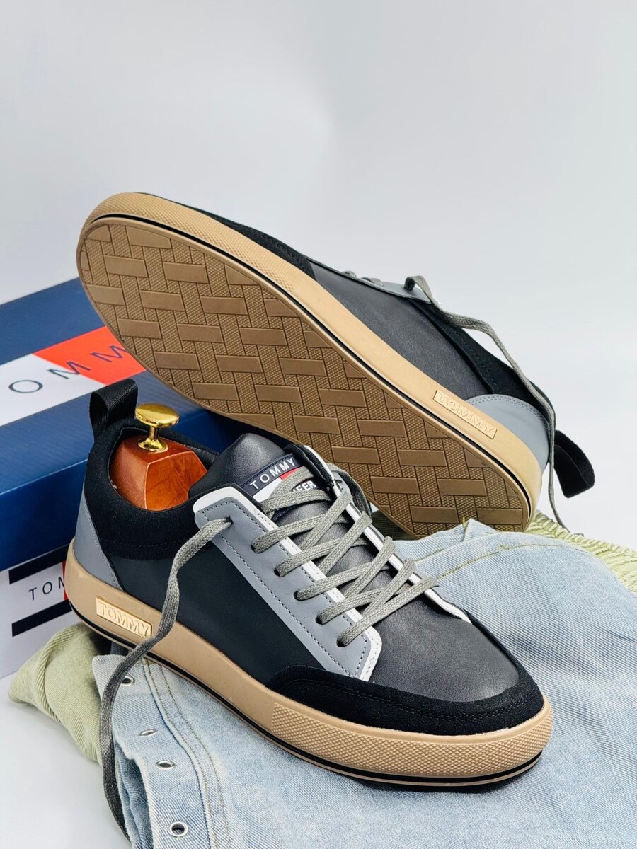 TOMMY HILFIGER CLASSIC