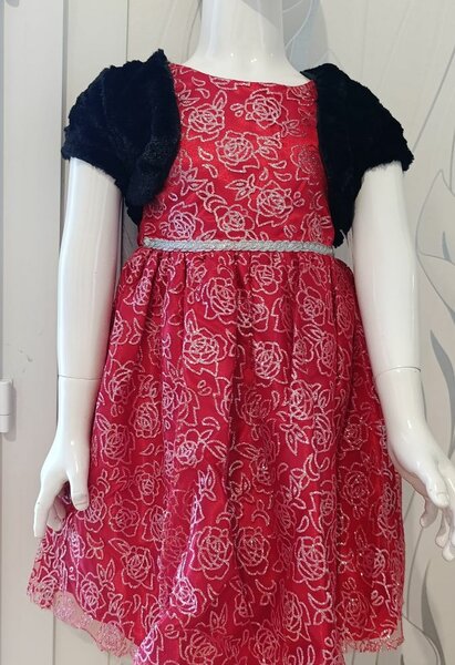 Robe Fille Rouge Élégante