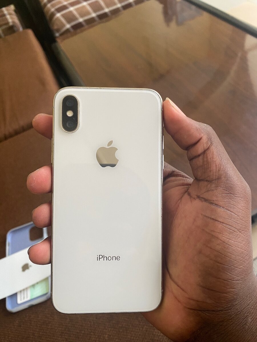 iPhone X 64GB Argent
