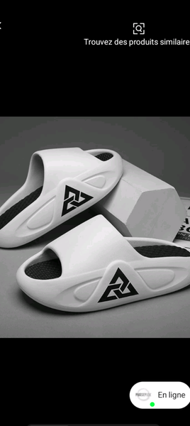 Tongs Antidérapantes Confortables