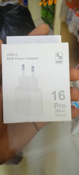 Chargeur USB-C 65W pour iPhone
