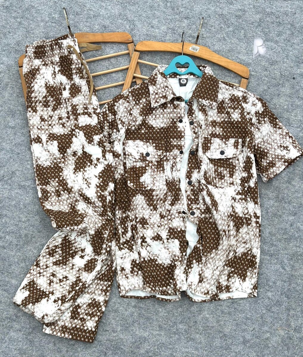 Chemise et Pantalon Imprimés