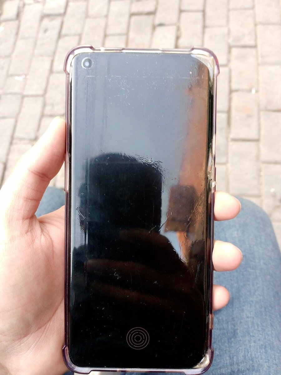 ONEPLUS 8 WITH CHARGER