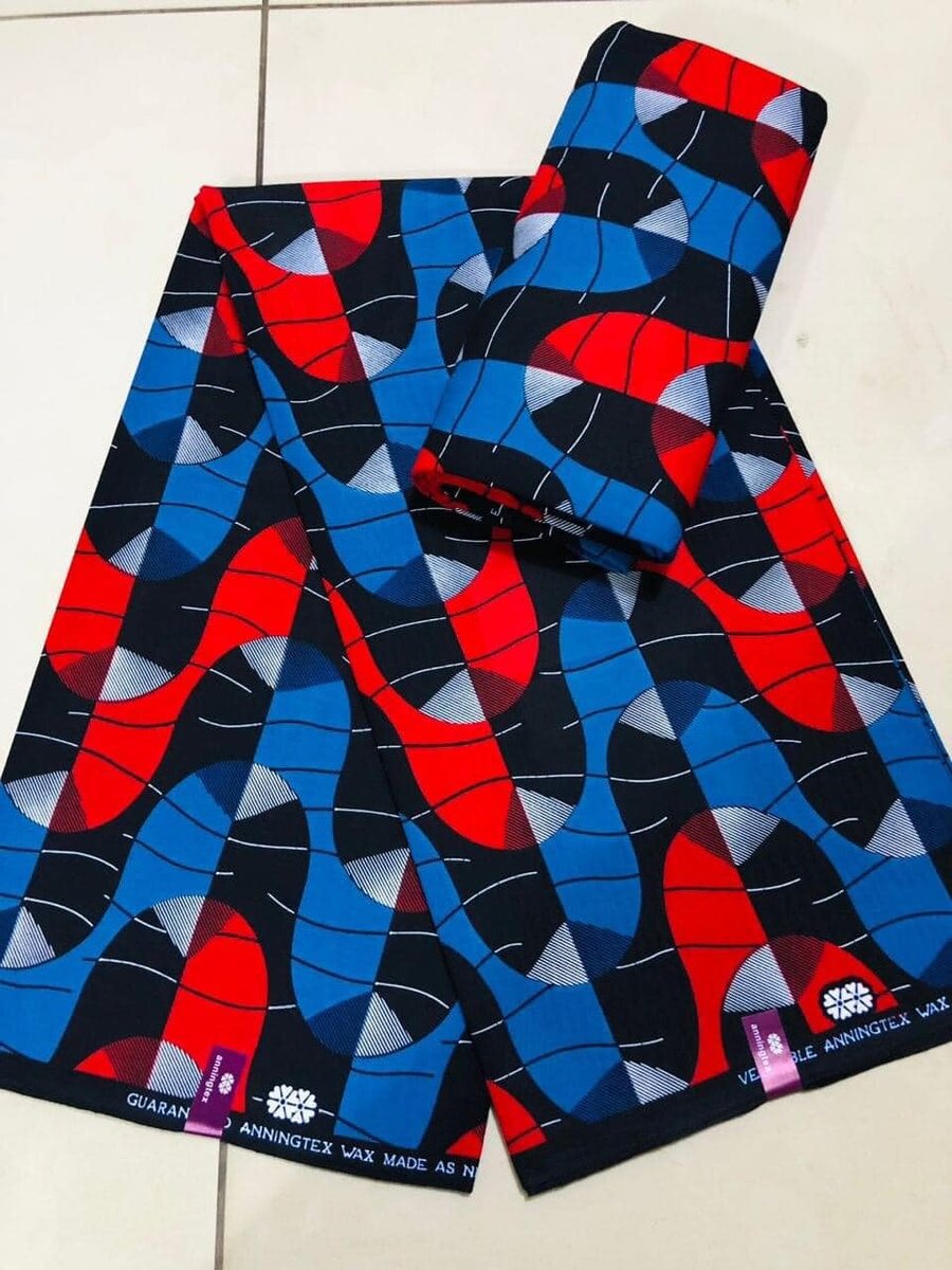 Cotton fabric with 6 yards print red and blue