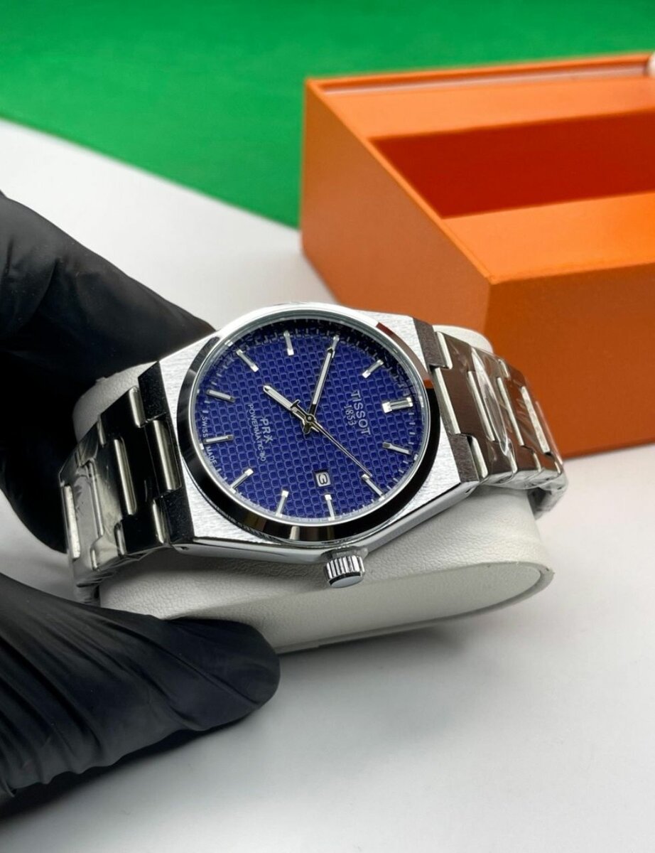 Montres Élégantes en Acier