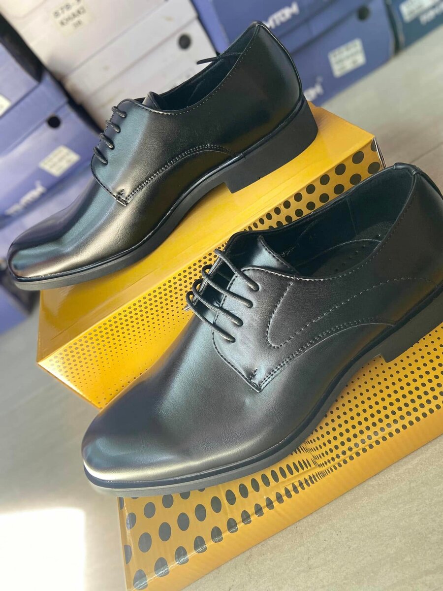 MEN’S SMART SHOES