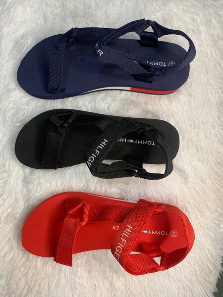 Cross sandals