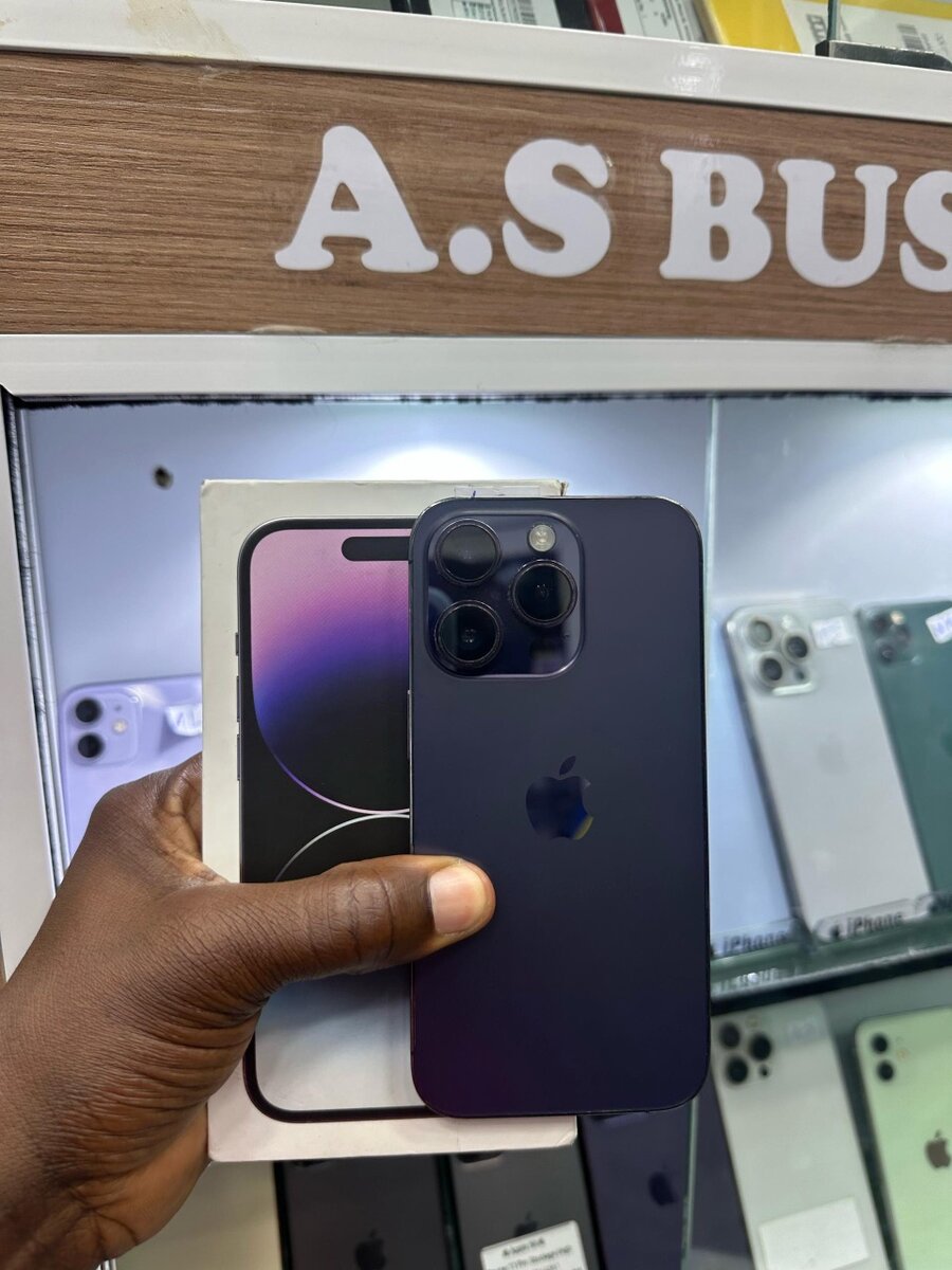 14 pro 128gb tout passe