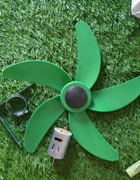 12V DC Solar Fan 12 inch