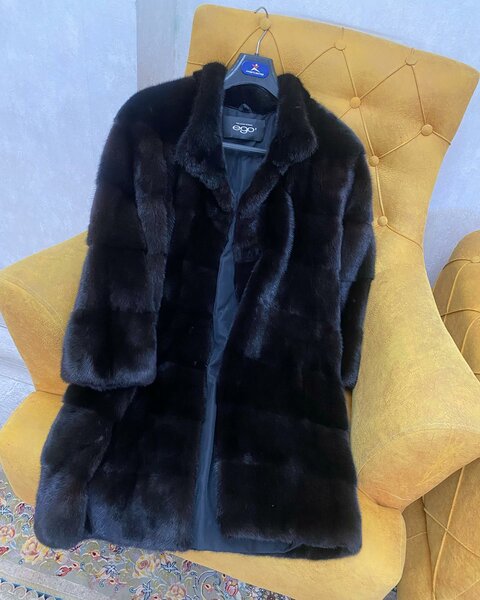 Шикарная шуба блекгама