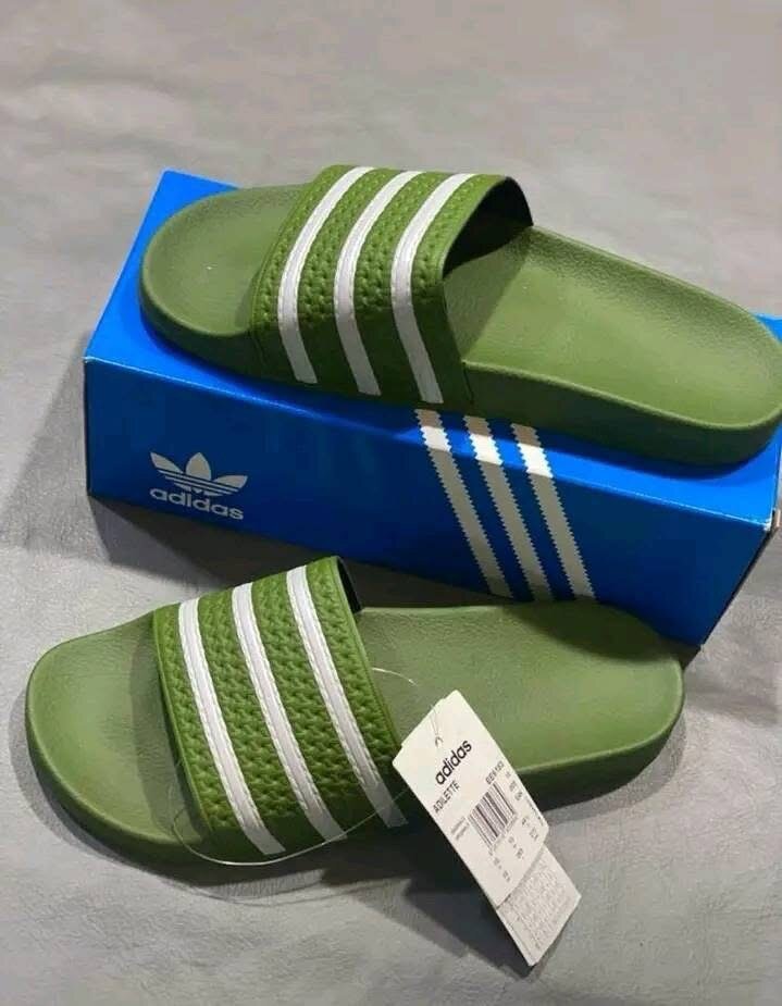 Claquettes Adidas Originals