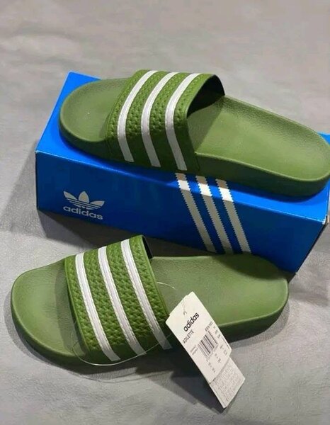 Claquettes Adidas Originals