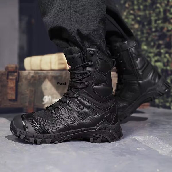 Bottes tactiques noires résistantes