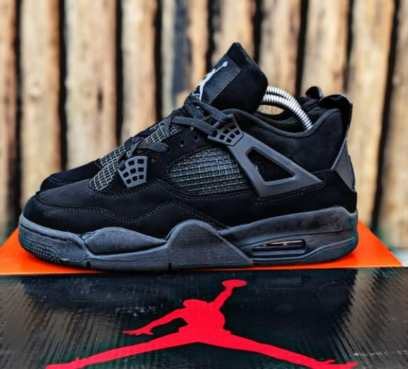 JORDAN 4's 