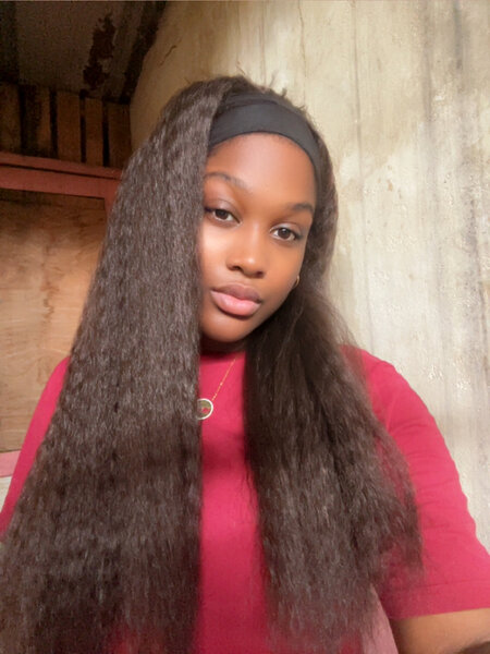 Perruque bandeau volumineuse