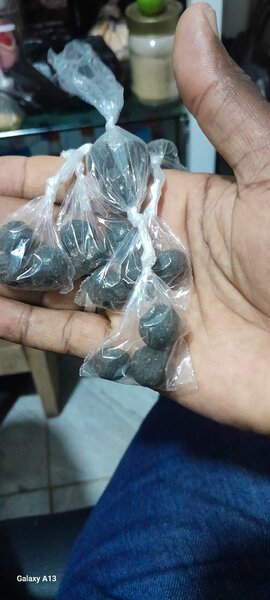 Boules de Charbon Emballées