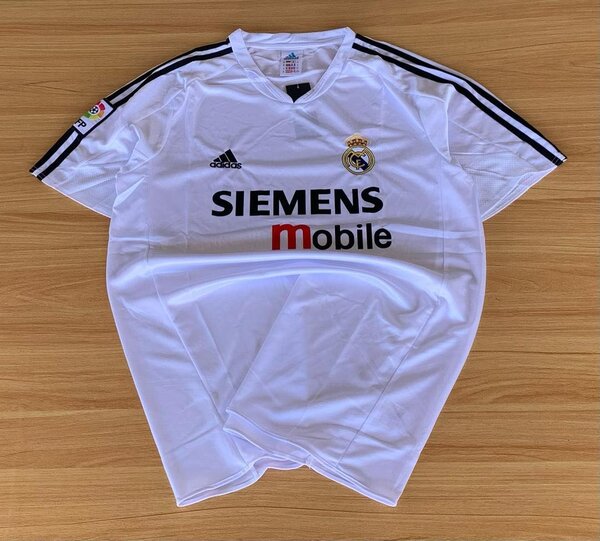 REAL MADRID RETRO JERSEY