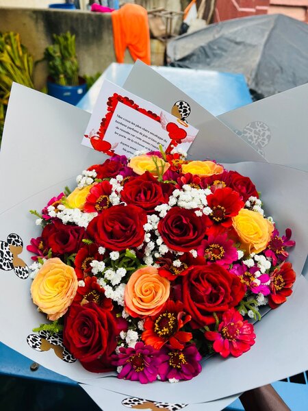 Bouquet de Roses Colorées
