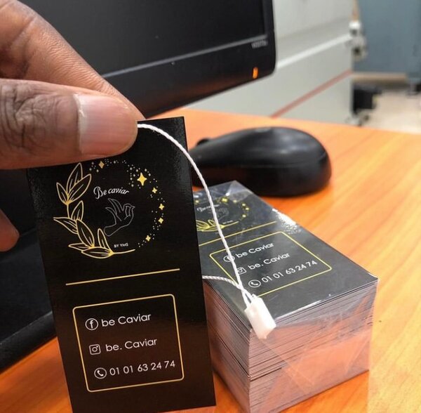 Étiquettes de vêtements premium