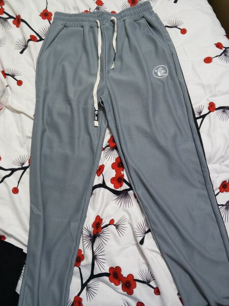 Ensemble sportif noir-gris