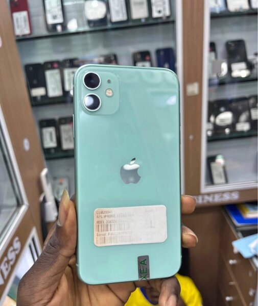 iPhone 11