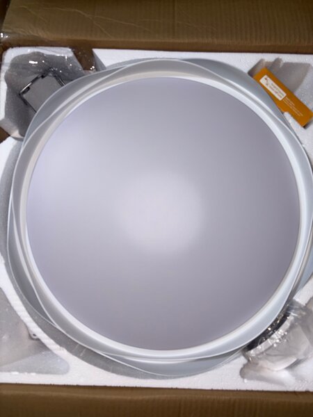 Ventilateur plafonnier LED modern