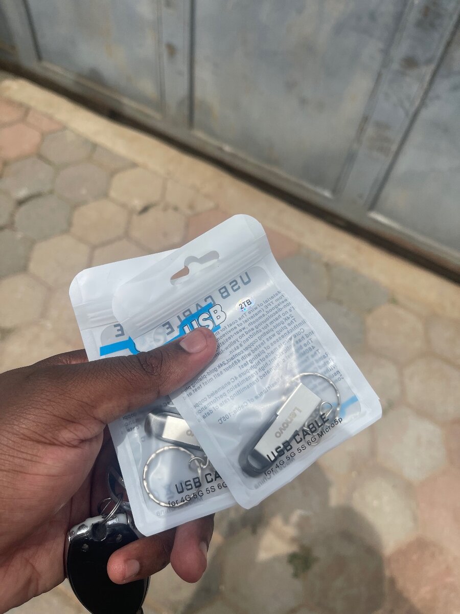 Lenovo 2TB Memory Flash Drive