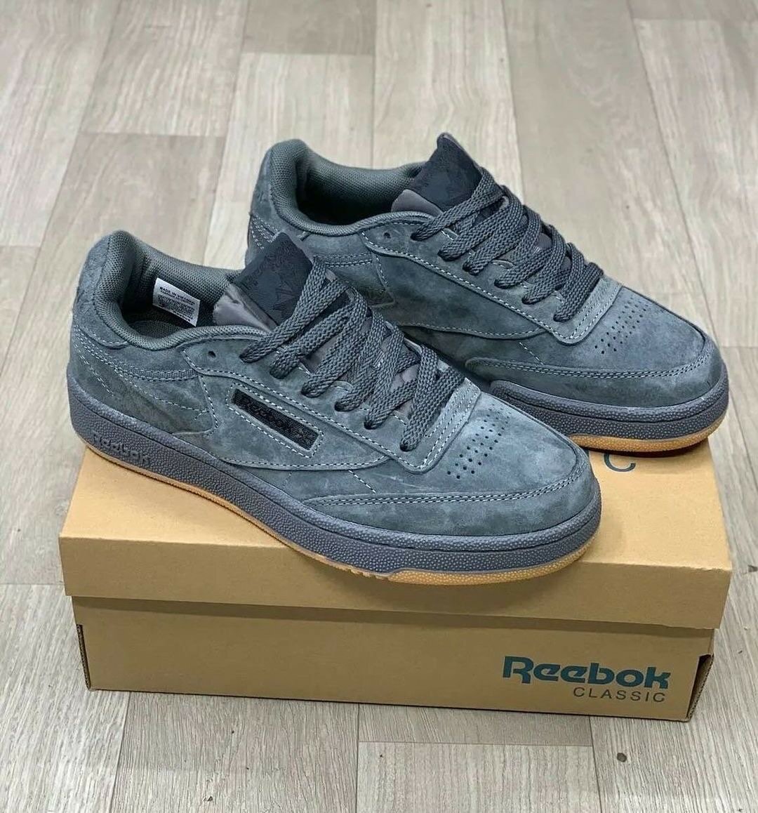 REEBOK CLASSIC