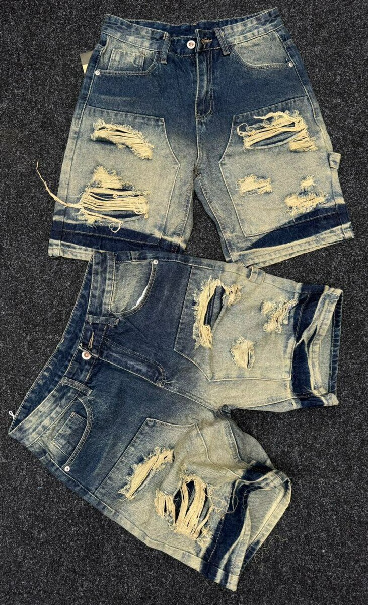 Shorts en jean déchirés homme