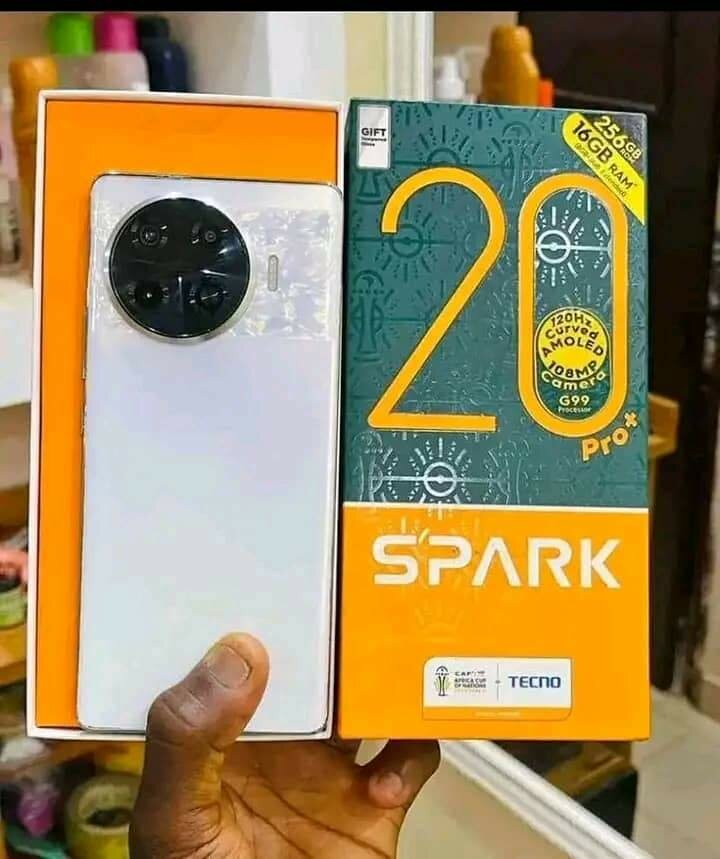 Tecno Spark 20 Pro+ 256GB