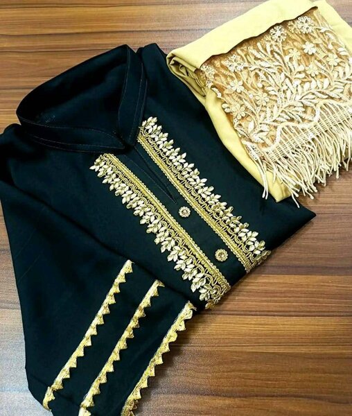 Ladies suit