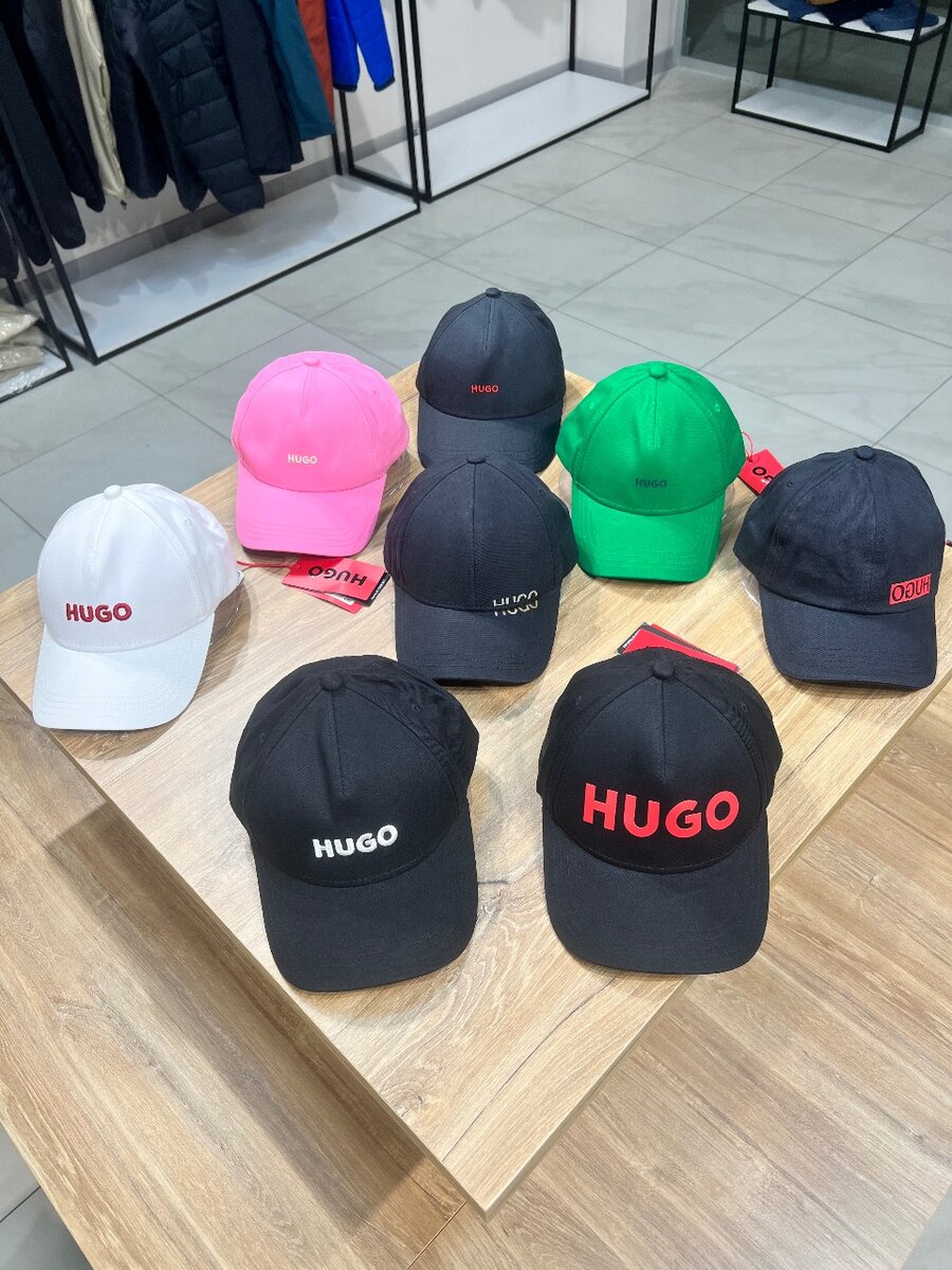Мужская кепка от фирмы HUGO BOSS