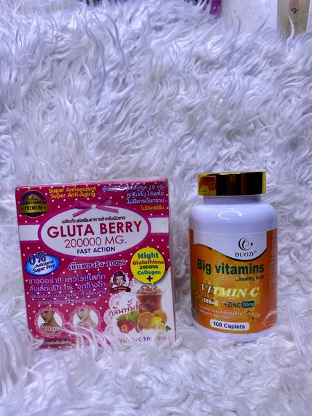 Glutaberry and vitamin c