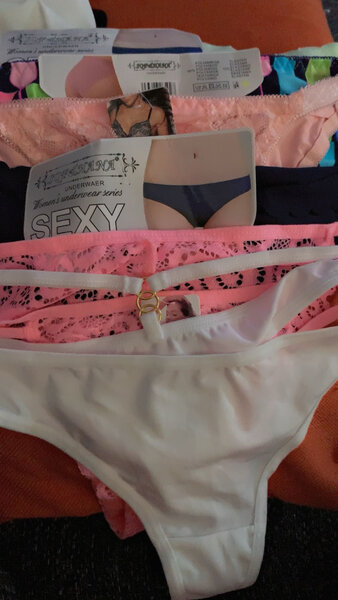 Lot de culottes en dentelle