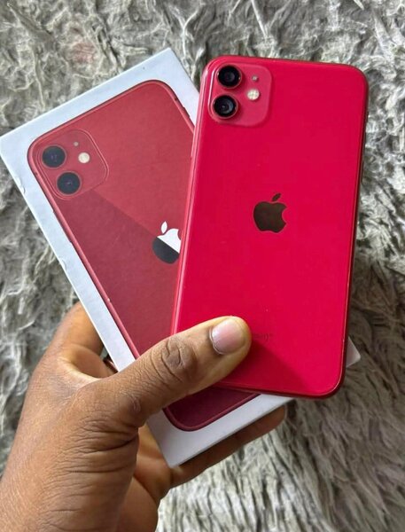 iPhone 11 Rouge Neuf