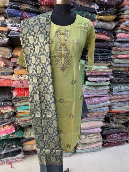 Ladies suit