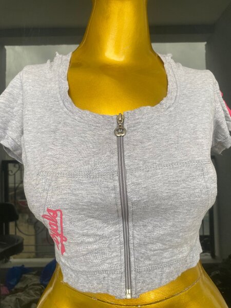 T-shirt zippé gris femme