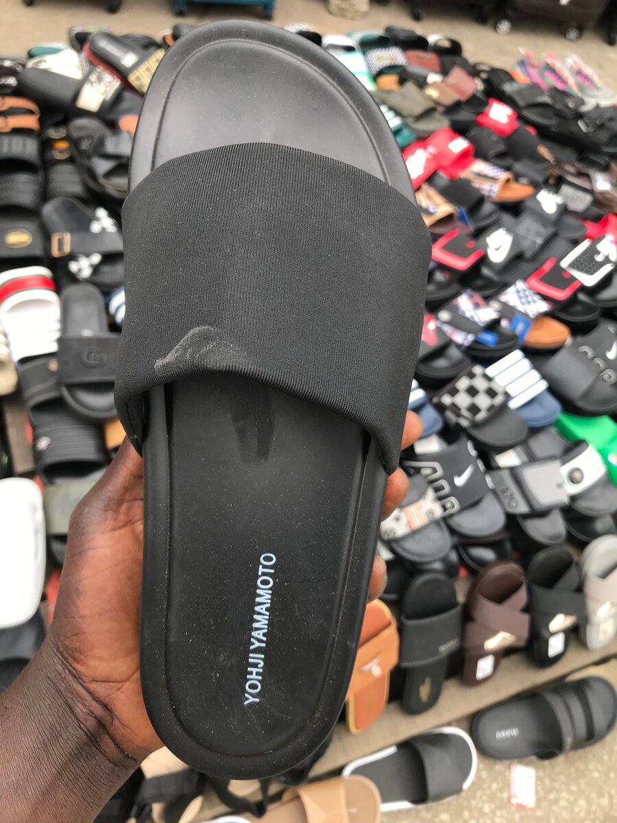 Tongs Noir Unisexe Confortables